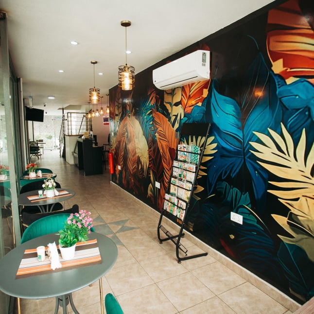 Solo Cibo Restaurant